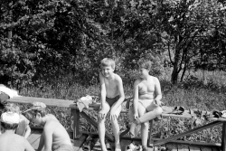 1982 год. Максим Мартынов (справа) и Николай Плеханов (внук А. П. Копытциной)